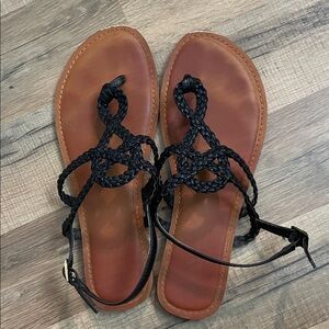 Universal Thread Black Braided Sandals